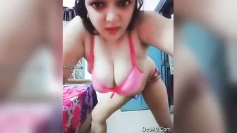 Horny GF Dancing Naked Flaunting Her Massive Boobs
