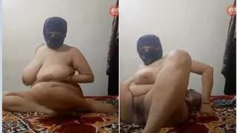 Horny Married Bhabhi Proudly Showing Off Her Huge Tits