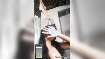 Cute Desi Girl Exposing Her Boobs Live During Our Video Chat