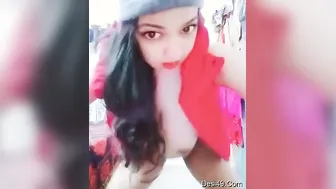Horny Indian Girl Dancing Naked Showing Everything For My Camera