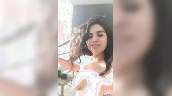 Sexy Nri GF Flashing Her Tits During Video Chat