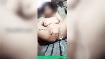 Village Girl Exposing Her Boobs And Tight Pussy For Camera