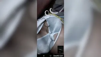 Tamil Babe Flashing Her Perky Tits For Her Boyfriend Secretly
