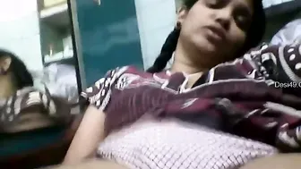 Horny Desi Babe Masturbating Naked Getting Herself Off On Video