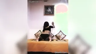 My Desi GF Recording Herself Fingering Her Wet Pussy