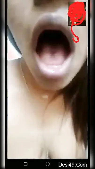 Mallu Babe Flashing Tits And Pussy On Video Call Session Part 2