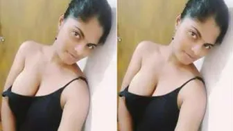Mallu GF Secretly Recording Herself Bathing For Boyfriend