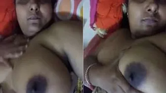 Married Bengali Wife Fondling Her Huge Natural Boobs At Home