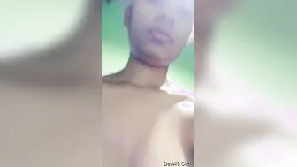 Cute Desi Girl Showing Her Pussy And Fingering Herself