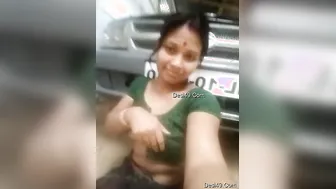 Married Woman Flashing Her Boobs And Dripping Pussy At Home