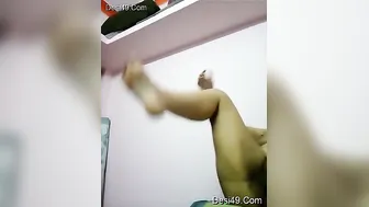 Telugu GF Undressing And Showing Her Tits And Pussy Close