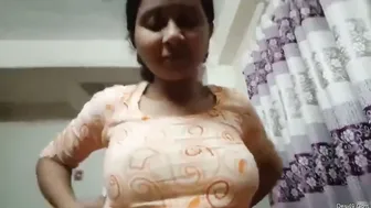 Sexy Desi Bhabhi Stripping Off Her Clothes And Teasing On Cam