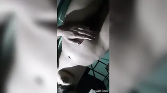 Cute Desi GF Recording Nude Selfie Video For Her Lover