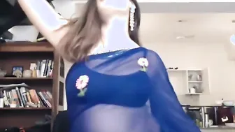 Indian Cam Girl Teasing And Shaking Her Boobs While Dancing Live