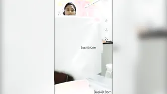 My Indian Wife Bathing And Showing Everything For The Camera