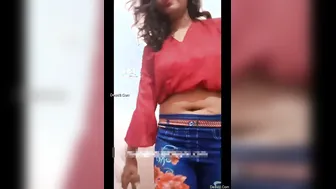Sexy Indian Camgirl Teasing With Her Perky Boobs During Livestream
