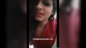 Sexy Indian Camgirl Teasing With Her Perky Boobs During Livestream