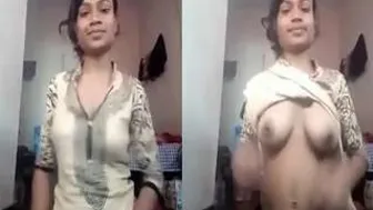 GF Teasing Boyfriend By Flashing Her Natural Boobs