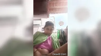 Village Bhabhi Spreading Legs Wide Fingering Her Wet Pussy