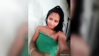 Naughty Desi Wife Exposing Her Tits And Pussy For Secret Lover