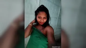 Naughty Desi Wife Exposing Her Tits And Pussy For Secret Lover