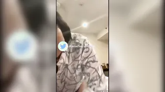 Curvy Desi Slut Exposing Her Huge Tits And Shaved Pussy For Me