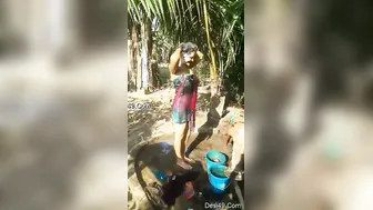 Village Girl Getting Filmed Naked While Bathing By Her Friends