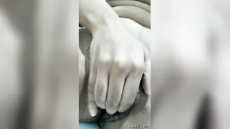 Cute GF Showing Off Her Naked Body In Private Video