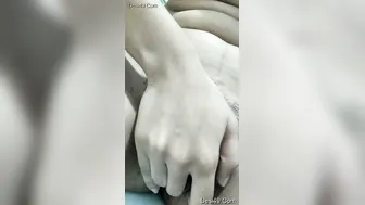 Cute GF Showing Off Her Naked Body In Private Video
