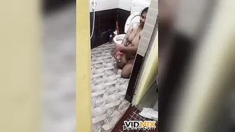 Sneaking Footage Of My Tamil Wife Washing Up In The Bathroom