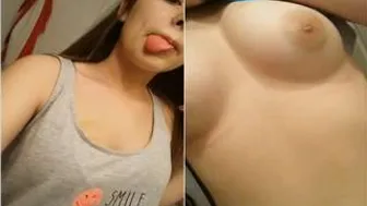 Horny GF From Abroad Showing Me Her Naked Body On Video