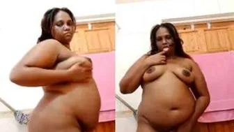 My Horny Wife Filming Herself Completely Naked For Me Tonight