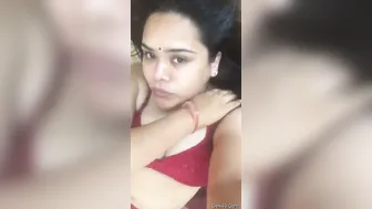 Busty Married Bhabhi Teasing Showing Off Her Huge Tits For Me