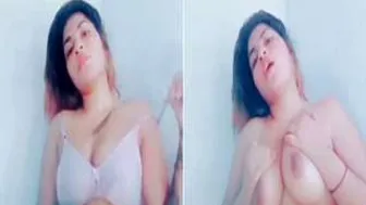Sexy Desi Girl Playing With Her Soft Tits Teasing On Camera Alone