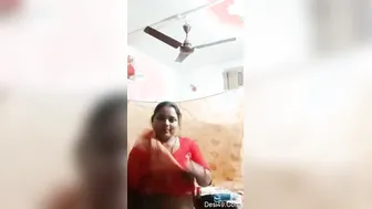 Hot Bhabhi Stripping Naked Revealing Her Body To The Camera Slowly