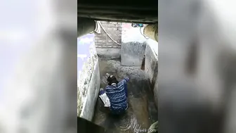 Hidden Camera Catching Cute Desi Girl Changing Showing Her Round Ass