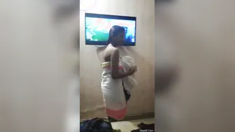 Desi Girl Getting Naked And Touching Herself For The Camera