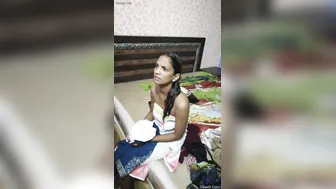 Desi Girl Getting Naked And Touching Herself For The Camera