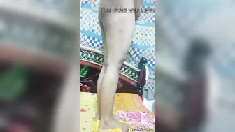 Sexy Babe Spreading Legs Wide Showing Her Tits And Pussy