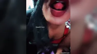 Desi GF Getting Horny And Teasing Her Lover On Camera
