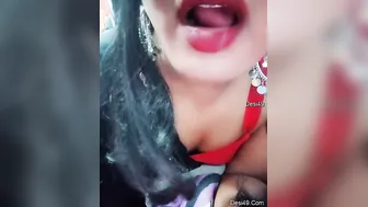 Desi GF Getting Horny And Teasing Her Lover On Camera