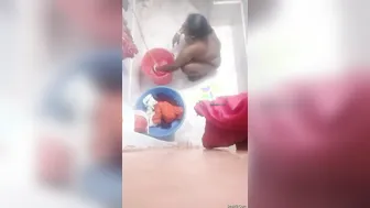 Catching Bhabhi Taking Bath On Hidden Camera In Bathroom