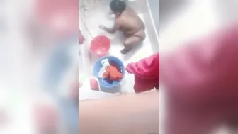 Catching Bhabhi Taking Bath On Hidden Camera In Bathroom