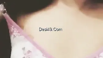 Stunning Babe Revealing Her Perky Tit And Dripping Wet Pussy
