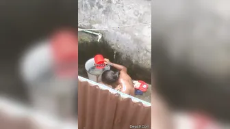 Village Babe Bathing Outdoors Completely Naked By The Well