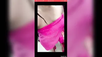 Gorgeous Desi Babe Recording Her Naked Body For Her Boyfriend
