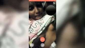 Tamil Bhabhi Flashing Her Big Boobs During Naughty Video Call