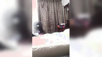 Hubby Recording His Wife Big Round Ass Bouncing On Hidden Cam