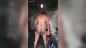 Hubby Filming His Sexy Wife Bathing Naked In The Bathroom