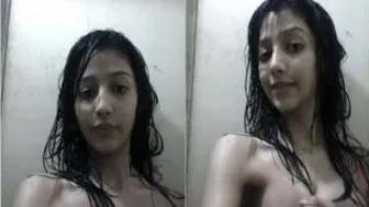 Innocent Looking Desi Babe Revealing Her Beautiful Boobs For Me